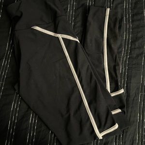 Brand new Leggings! Cool design. Comfy. Stretchy. Great for workout!